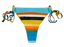 Carregar imagem no visualizador da galeria, Product Front: Rio De Sol Calcinha Bottom Artsy Fio-Tie