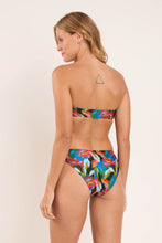 Carregar imagem no visualizador da galeria, Model Back: Rio De Sol Calcinha Bottom Flair Essential-Comfy