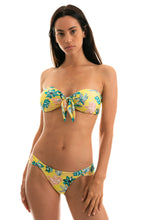 Carregar imagem no visualizador da galeria, Model Front: Rio De Sol Calcinha Bottom Florescer Bandeau