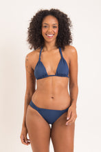 Carregar imagem no visualizador da galeria, Model Front: Rio De Sol Calcinha Bottom Navy Mel-Comfy