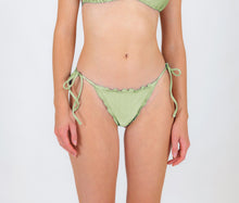 Carregar imagem no visualizador da galeria, Gallery: Rio De Sol Calcinha Bottom Oliva Frufru