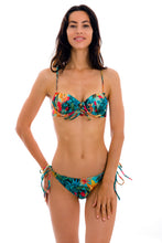 Carregar imagem no visualizador da galeria, Model Front: Rio De Sol Calcinha Bottom Paradise Ibiza-Comfy