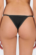 Carregar imagem no visualizador da galeria, Image 06: Rio De Sol Calcinha Bottom Shimmer-Black California