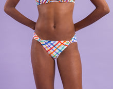 Carregar imagem no visualizador da galeria, Image 09: Rio De Sol Calcinha Bottom Square Mel
