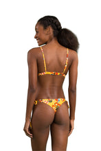 Carregar imagem no visualizador da galeria, Model Back: Rio De Sol Calcinha Bottom Stories Cheeky-Micro