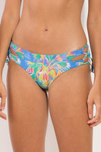 Carregar imagem no visualizador da galeria, Gallery: Rio De Sol Calcinha Bottom Treetop Madrid