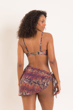 Carregar imagem no visualizador da galeria, Model Back: Rio De Sol Saia Cobra Mini-Sarong