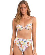 Carregar imagem no visualizador da galeria, Gallery: Rio De Sol Set Set Countryside Kyra Hotpants