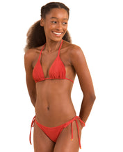 Carregar imagem no visualizador da galeria, Gallery: Rio De Sol Set Set Malibu-Chili Tri-Inv Cheeky-Tie