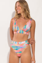Carregar imagem no visualizador da galeria, Gallery: Rio De Sol Set Set River Halter-Cos Hotpant-Cos