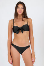 Carregar imagem no visualizador da galeria, Model Front: Rio De Sol Set Set Shimmer-Black Bandeau-No Essential
