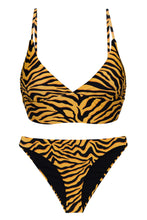 Carregar imagem no visualizador da galeria, Product Front: Rio De Sol Set Set Wild-Orange Tri-Tank Comfy