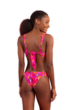 Carregar imagem no visualizador da galeria, Model Back: Rio De Sol Soutien Top Flavors Halter-Marina