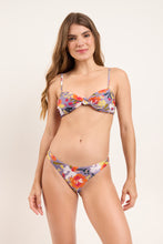 Carregar imagem no visualizador da galeria, Model Front: Rio De Sol Soutien Top Garden-Flower Bandeau-Joy