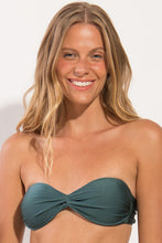 Carregar imagem no visualizador da galeria, Gallery: Rio De Sol Soutien Top Palace Twist
