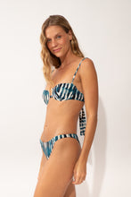 Carregar imagem no visualizador da galeria, Image 03: Rio De Sol Set Set Azule Juliette Leblon
