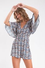 Carregar imagem no visualizador da galeria, Image 06: Rio De Sol Mini Dress Ikat Mini Dress
