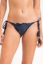 Carregar imagem no visualizador da galeria, Image 06: Rio De Sol Calcinha Bottom Shark Frufru-Fio
