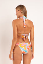 Carregar imagem no visualizador da galeria, Model Back: Rio De Sol Calcinha Bottom Cloud Gisele

