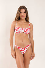 Carregar imagem no visualizador da galeria, Model Front: Wednesday In Hawaii By Rio De Sol Calcinha Bottom Pua-Hibiscus Kai
