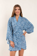 Carregar imagem no visualizador da galeria, Image 04: Rio De Sol Caftans / Saida De Praia Chuva Kimono
