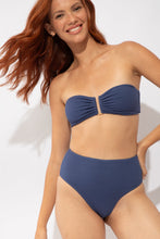 Carregar imagem no visualizador da galeria, Image 06: Rio De Sol Calcinha Bottom Carmel-Blue Hotpants
