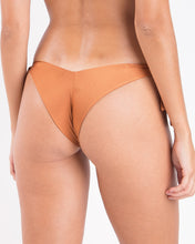Carregar imagem no visualizador da galeria, Image 05: Rio De Sol Calcinha Bottom Nocciola Italy
