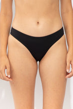 Carregar imagem no visualizador da galeria, Gallery: Rio De Sol Calcinha Bottom Solar-Black Essential-Comfy
