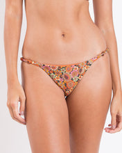 Carregar imagem no visualizador da galeria, Gallery: Rio De Sol Calcinha Bottom Bouquet Essential-Rev
