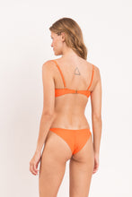 Carregar imagem no visualizador da galeria, Model Back: Rio De Sol Soutien Top Dende Bandeau-Crispy
