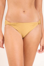 Carregar imagem no visualizador da galeria, Gallery: Rio De Sol Calcinha Bottom Fluity-Dourado Mel-Comfy
