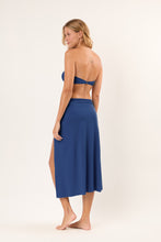 Carregar imagem no visualizador da galeria, Model Back: Rio De Sol Saia Navy Long-Skirt-Knot
