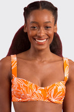Carregar imagem no visualizador da galeria, Gallery: Rio De Sol Soutien Top Trail-Orange Amelia
