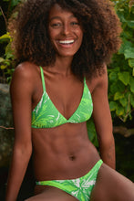Carregar imagem no visualizador da galeria, Image 06: Rio De Sol Set Set Green-Palms Tri-Fixo Leblon
