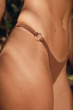 Carregar imagem no visualizador da galeria, Image 12: Rio De Sol Set Set Sand-Cappuccino Juliette-Aya Nara
