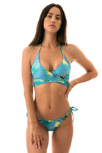 Carregar imagem no visualizador da galeria, Model Front: Rio De Sol Calcinha Bottom Flower Geometric Transp Comfort
