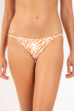 Carregar imagem no visualizador da galeria, Gallery: Rio De Sol Calcinha Bottom Sahari Cheeky-Fixa
