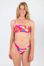 Carregar imagem no visualizador da galeria, Model Front: Rio De Sol Set Set Antelope Bandeau-Reto High-Leg
