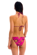 Carregar imagem no visualizador da galeria, Model Back: Rio De Sol Soutien Top Roar-Pink Tri-Inv

