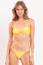 Carregar imagem no visualizador da galeria, Gallery: Rio De Sol Set Set Amarelo Bandeau-Crispy Cheeky-Crispy
