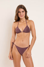 Carregar imagem no visualizador da galeria, Model Front: Rio De Sol Calcinha Bottom Malibu-Ebano Ibiza-Comfy
