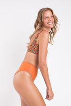 Carregar imagem no visualizador da galeria, Image 10: Rio De Sol Calcinha Bottom Bouquet Hotpants
