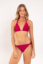 Carregar imagem no visualizador da galeria, Model Front: Rio De Sol Calcinha Bottom Shimmer-Desejo Mel
