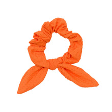 Carregar imagem no visualizador da galeria, Product Front: Rio De Sol Xuxinha (Acessório De Cabelo) Dots-Orange Scrunchie
