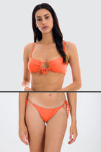 Carregar imagem no visualizador da galeria, Model Front: Rio De Sol Set Set Light-Peach Mila Ibiza
