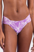 Carregar imagem no visualizador da galeria, Gallery: Rio De Sol Calcinha Bottom Trail-Purple Baobi-Cheeky
