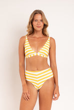 Carregar imagem no visualizador da galeria, Model Front: Rio De Sol Soutien Top Sunshine Alba
