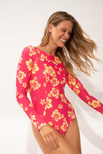 Carregar imagem no visualizador da galeria, Image 06: Wednesday In Hawaii By Rio De Sol Maiô Pua-Guava Surf
