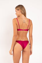 Carregar imagem no visualizador da galeria, Model Back: Rio De Sol Set Set Shimmer-Desejo Balconet-Tie Cheeky-Tie-Gold
