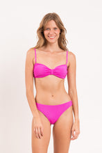 Carregar imagem no visualizador da galeria, Model Front: Rio De Sol Calcinha Bottom Malibu-Rosa Essential-Comfy

